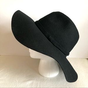 Wool hat